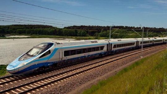 Szybciej niż samochodem. Pociągi od 1 września kursują po nowemu 