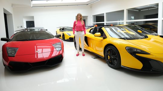 Szybkie samochody, wielkie emocje. Firma z Włodawy światowym potentatem na rynku motoryzacyjnym