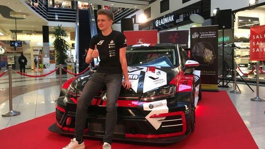 Szymon Ładniak zadebiutuje w prestiżowej serii TCR Eastern Europe