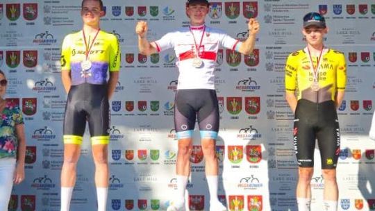 Szymon Wiśniewski mistrzem Polski orlików, Radosław Frątczak blisko podium w elicie