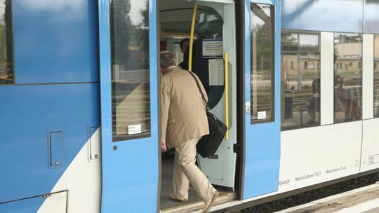 Szynobusy zawiozą nas na lotnisko. Będą mieć prawie wszystko
