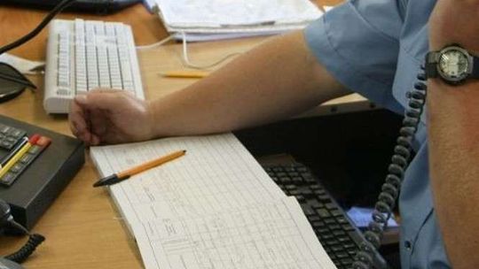 Ta kobieta mogła zamarznąć. Na szczęście ktoś zadzwonił