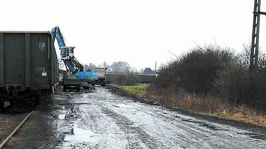 Ta przebudowa zmieniła ich życie w koszmar. "Łyżka koparki uderza w wagon, drżą szyby w oknach"
