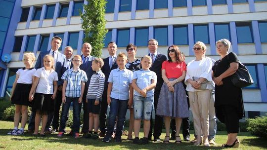 Tablet za 20 tysięcy... butelek. Podsumowali akcję ekologiczną