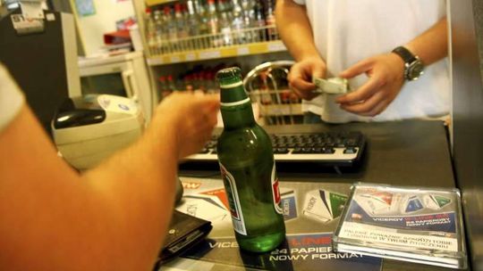 Tajemniczy klient wyruszy do sklepów spożywczych