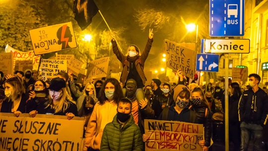 Tak dużej manifestacji dawno w Lublinie nie było. Protest kobiet przeszedł przez centrum miasta