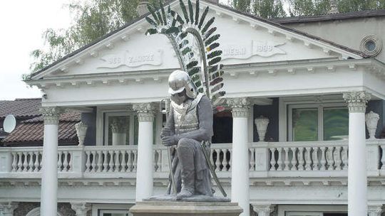 Tak ma wyglądać nowy pomnik na pl. Litewskim? Ratusz zaprzecza