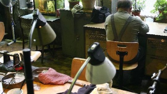 Tak się produkuje broń. Zdjęcia z tajnych pomieszczeń Łucznika w Radomiu