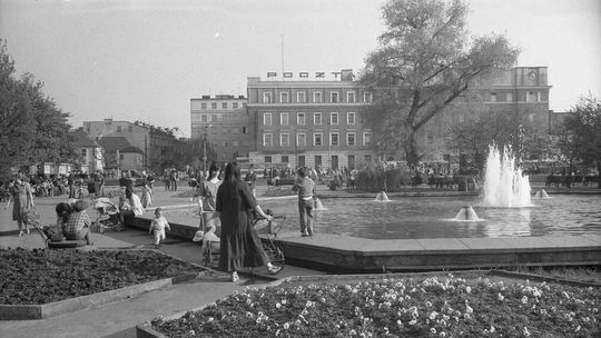 Tak w latach 80. wyglądał Plac Litewski [zdjęcia]
