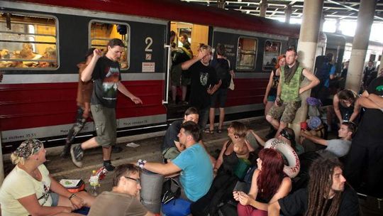 Tak woodstockowicze opuszczali Kostrzyn (zdjęcia)