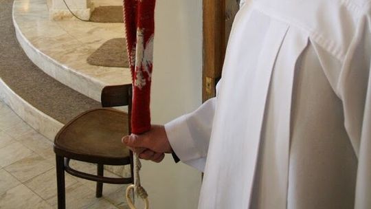 Taki kościelny to skarb dla parafii. Sam dopadł złodzieja i odzyskał pieniądze