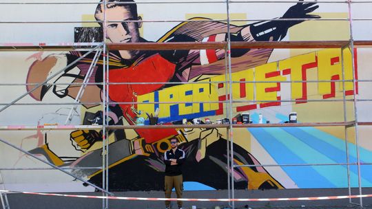 Takiego Baczyńskiego nie znałeś. Superpoeta na ścianie w Puławach