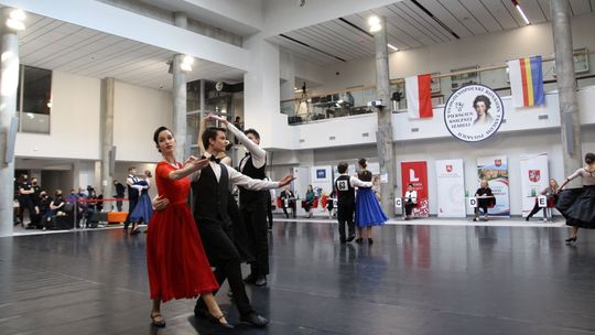 Tancerze pokazali się w Domu Chemika. Pierwszy taki turniej od roku [zdjęcia]