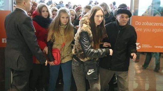 Tarasy Zamkowe: Tłumy w nowej galerii. 200 tys. osób