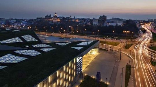 Tarasy Zamkowe z nagrodą. "Możliwość spacerowania po zielonym dachu może skuteczniej przyciągać klientów niż krzykliwe reklamy"