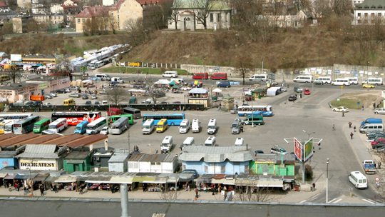 Targowisko na Podzamczu do likwidacji. Co z ludźmi, którzy tam pracują?