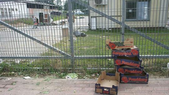 Targowisko przy głównej ulicy Puław