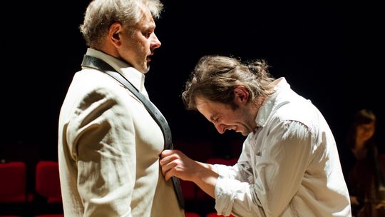 Teatr Czytelni Dramatu: \"W imię ojca i syna\"