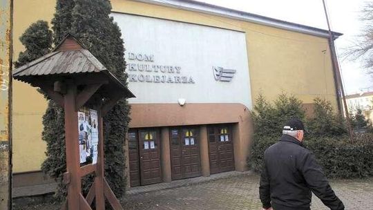 Teatr miał się przeprowadzić do Domu Kultury Kolejarza. Ale miasto nie ma pieniędzy