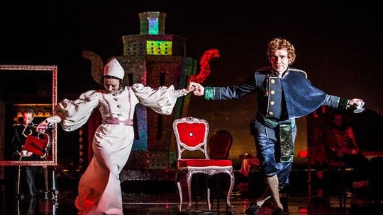 Teatr Osterwy: Spektakl "Trzy Siostry" online