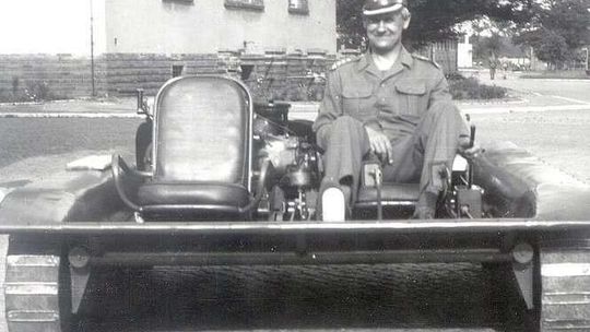 Ten pojazd skonstruował lublinianin, szkolono w nim czołgistów. Studenci chcą zbudować replikę