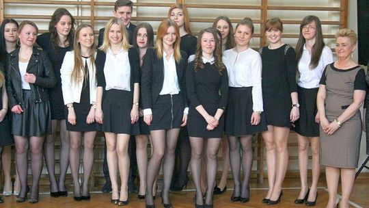 Teraz już tylko matura. Trzecioklasiści z I LO w Puławach zakończyli rok szkolny