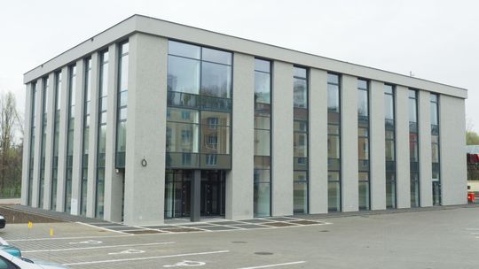 Teraz tutaj będzie Wydział Komunikacji w Lublinie. Stary biurowiec zostanie zburzony