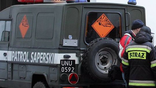 Terespol: Alarm bombowy w pociągu. Pasażerowie ewakuowani 