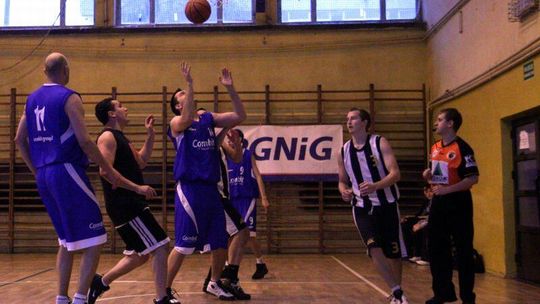 Terminarz rozgrywek Pod Koszami Dziennika Wschodniego