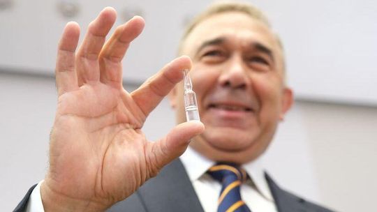 Testują "lek na Covid" z lubelskiego Biomedu