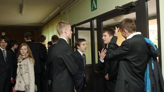 Testy gimnazjalne 2012: Matematyka, przyrodnicze, odpowiedzi, arkusz