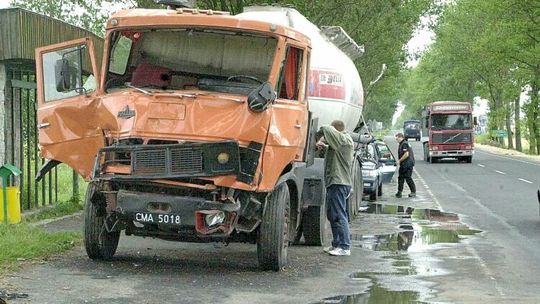 Tir zmiażdżył ludzi