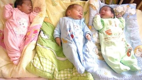 Tłoczno na porodówkach. W styczniu urodziło się 300 dzieci więcej niż rok wcześniej