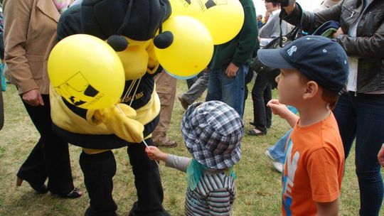 Tłumy gości na Nadbużańskim Święcie Pszczoły w Okszowie