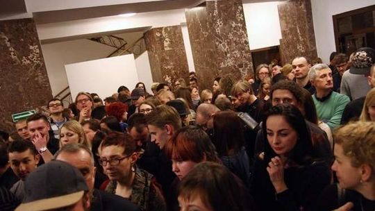 Tłumy na wystawie prac Beksińskiego w Muzeum Lubelskim 