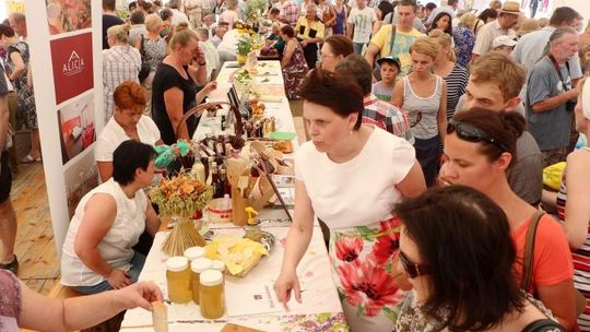 Tłumy w skansenie na "Smakach Regionu" (zdjęcia)