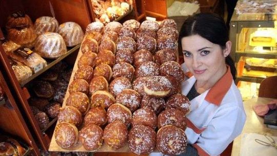 Tłusty Czwartek coraz bliżej. Kiedy wypada pączkowe święto?