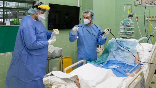 To już trzecia fala? Ponad 8,7 tys. nowych chorych