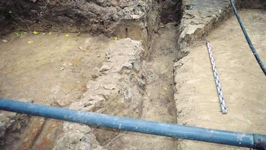 To może być prawdziwa sensacja. Ile wieków mają te mury