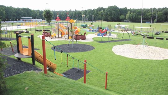 To największy plac zabaw w mieście. Już jest po remoncie