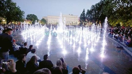 To nie koniec zmian na placu Litewskim. Będzie letnia kawiarnia, co jeszcze?