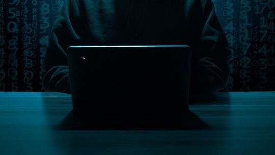 To on odpowiada za serię włamań na konta bankowości elektronicznej. Zniknęło 18 mln złotych!