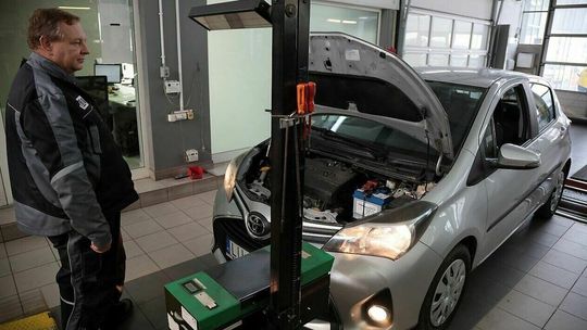 To ostatnia szansa. Tu bezpłatnie w sobotę sprawdzisz ustawienie świateł w pojeździe