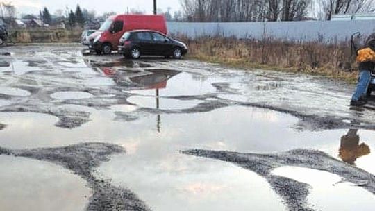 To targowisko, a nie bajoro. "Niedługo będzie można się tutaj utopić"