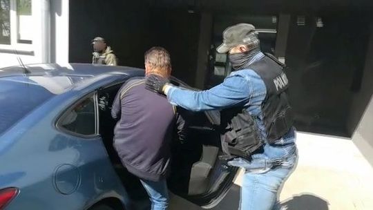 Toksyczne śmieci lubelskich deweloperów zakopywali w polu pod Lubartowem