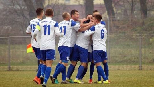 Tomasovia gromi w pierwszym sparingu