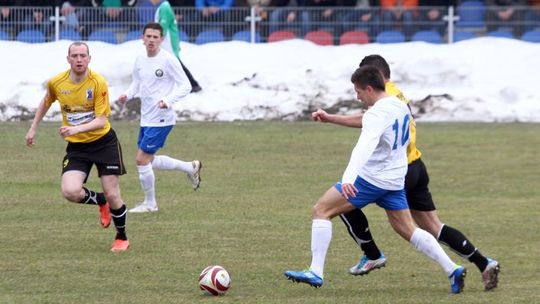 Tomasovia - Stal Mielec 0:0, przewaga utrzymana