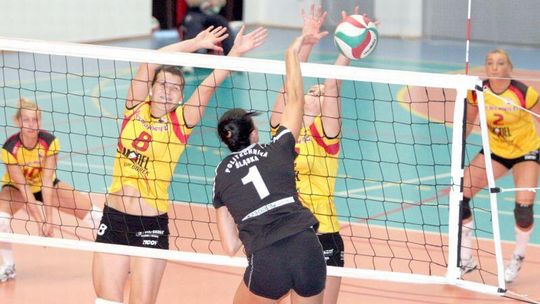 Tomasovia - Szóstka Biłgoraj, w sobotę o godz. 17 siatkarskie derby w II lidze kobiet