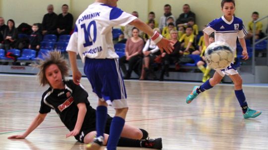 Tomasovia wygrała turniej halowy TKS Parents