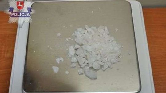 Tomaszów Lub.: Odebrał dopalacze w paczkomacie i wpadł